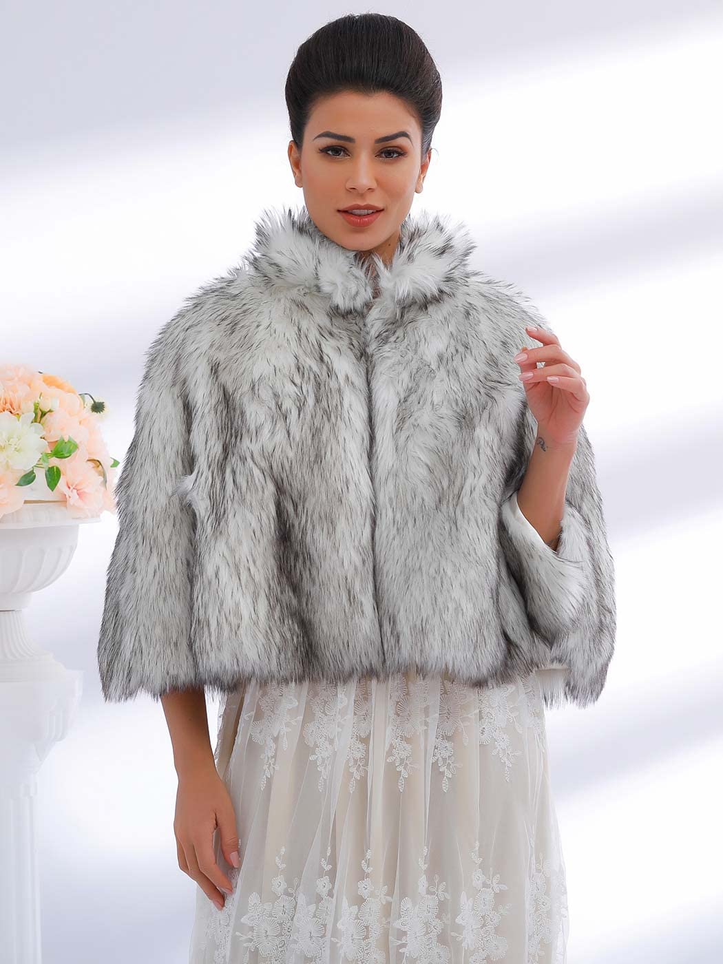 GORAIS Women's Faux Fur Cape and Wraps Bridal Fur Stole Wedding Shawls with Brooch for Bride and Bridesmaids - Image 5