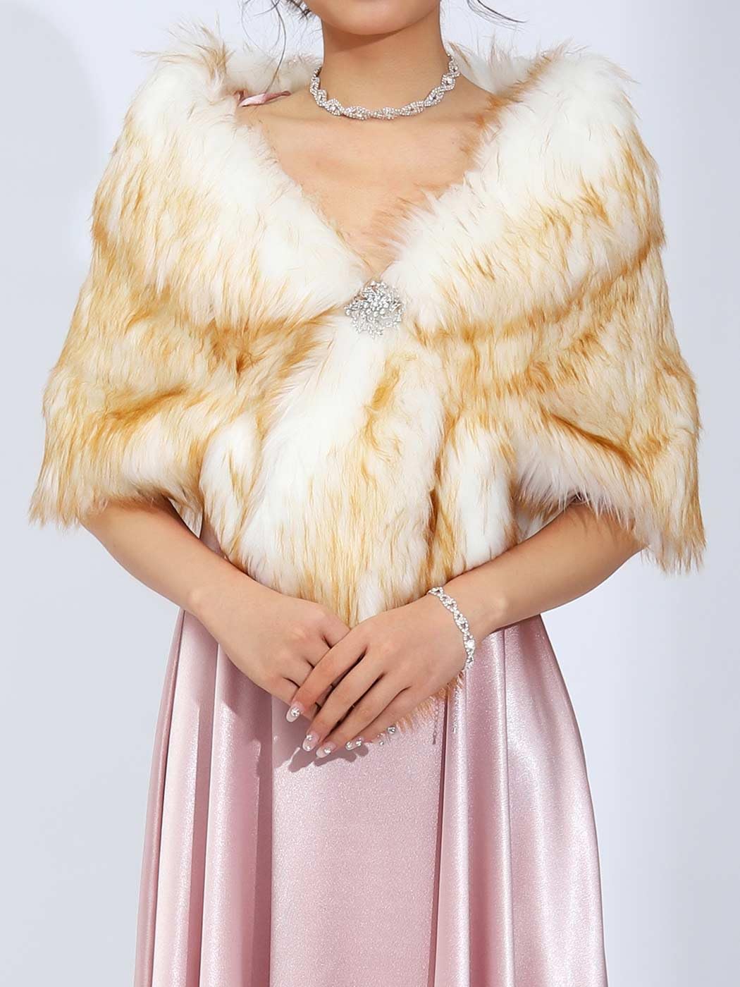 GORAIS Women's Wedding Faux Fur Shawls and Wraps Bridal Fur Scarf Stoles with Brooch for Bride and Bridesmaids - Image 7