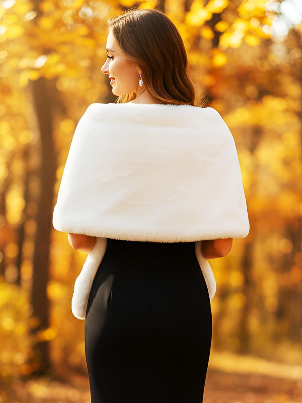 GORAIS Women's Wedding Faux Fur Shawls and Wraps Long Bridal Fur Scarf Stoles with Brooch for Bride and Bridesmaids - Image 3